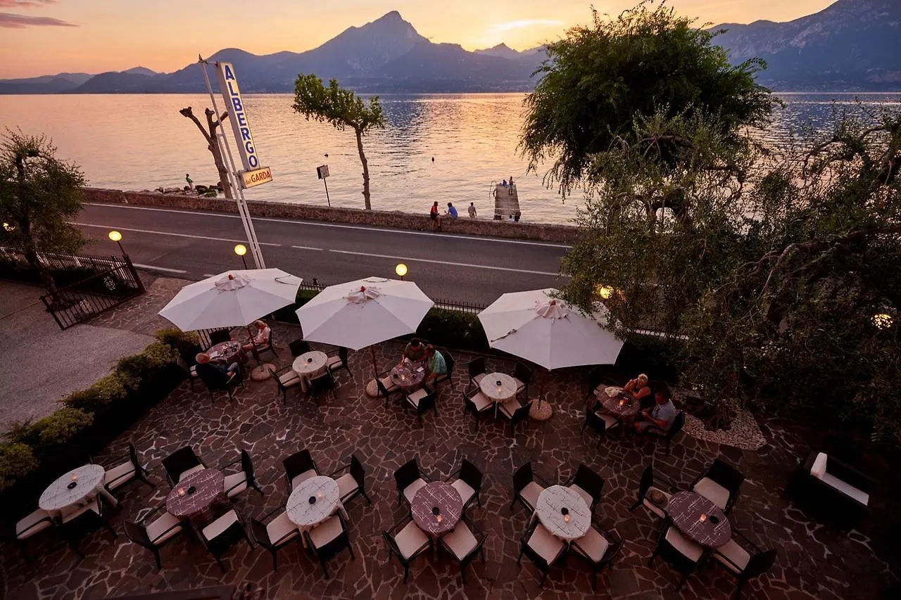 ホテル Albergo Del Garda トッリ・デル・ベーナコ