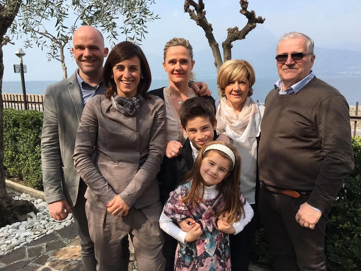 Albergo Del Garda Torri Del Benaco 2*,
